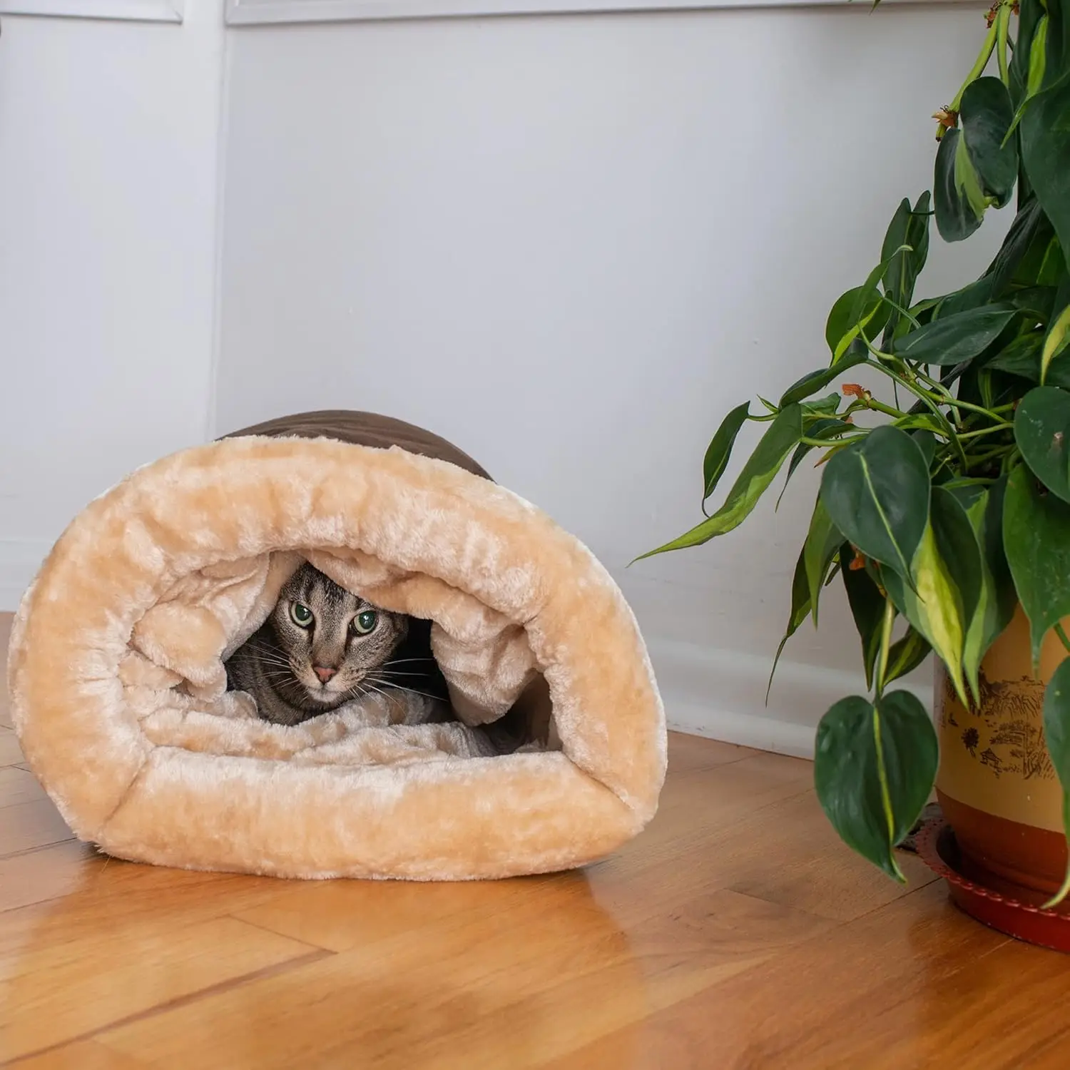 Autumn and Winter Cat Sleeping Bag Semi-enclosed Cat Nest Warm Small and Medium-sized Pet Nest Can Be Disassembled and Washed thumbnail 5