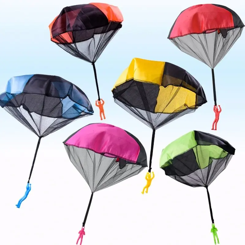 4pcs Color Random Hand Throwing Parachute Flying Toys for Children Educational Outdoor Games Sports Entertainment Sensory Play thumbnail 3