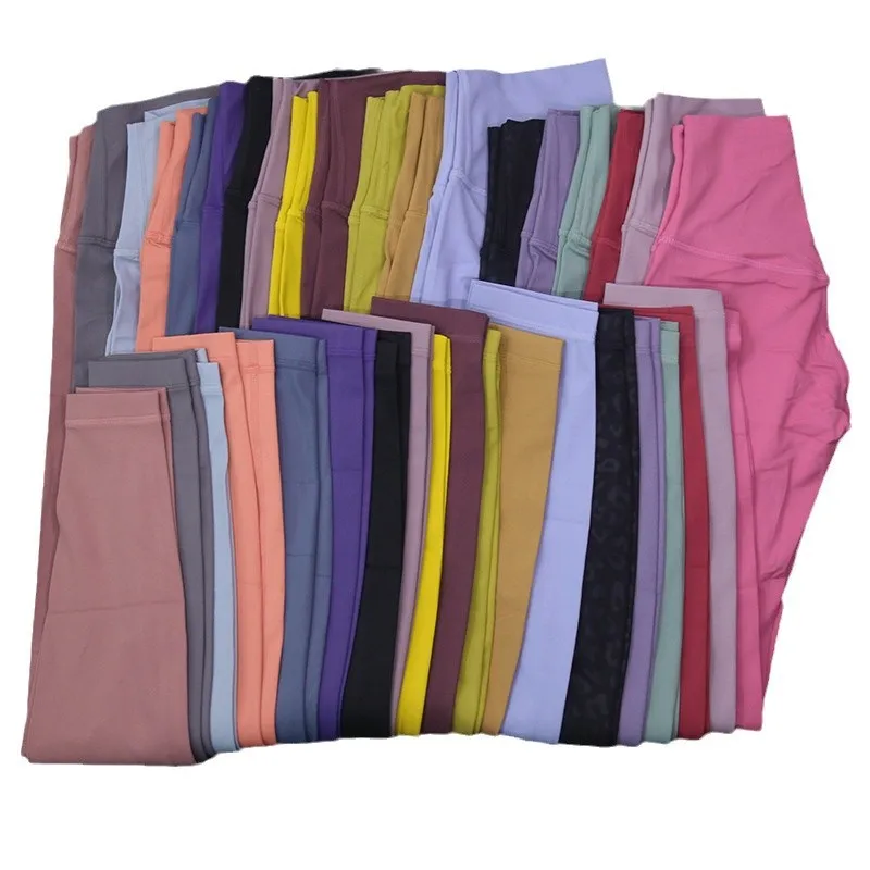 Women Sport Leggings Gym Running Shorts Breathable Sport Fitness Yoga Leggings With Inner Pocket thumbnail 2