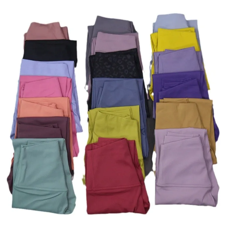 Women Sport Leggings Gym Running Shorts Breathable Sport Fitness Yoga Leggings With Inner Pocket thumbnail 3