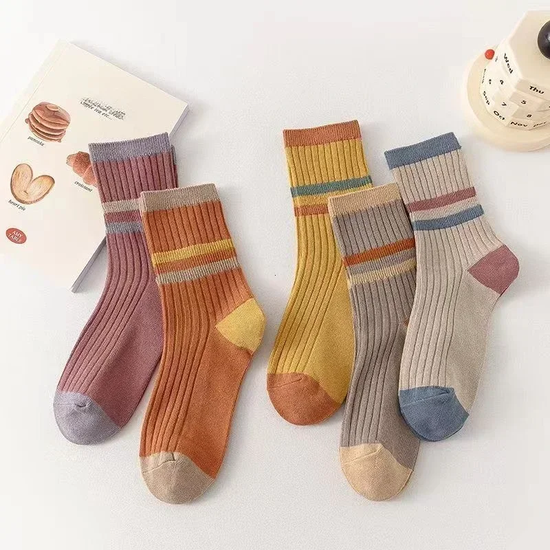 5 Pairs Striped Print Socks for Women Comfy Soft Mid Tube Socks Winter  Harajuku Funny Casual Sock Women's Stockings Hosiery thumbnail 2