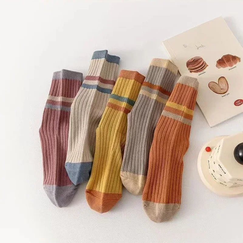 5 Pairs Striped Print Socks for Women Comfy Soft Mid Tube Socks Winter  Harajuku Funny Casual Sock Women's Stockings Hosiery thumbnail 3
