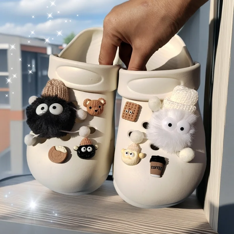 New Fashion cute hole Shoe Charms DIY 3D Plush Coal Ball Biscuits Decoration Buckle for Shoe Charm Accessories Party Girls Gift thumbnail 2