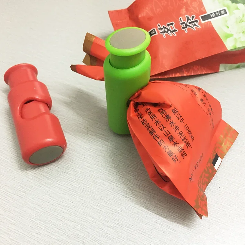 Food Sealing Clips Bread Storage Bag Clips For Snack Wrap Bags Spring Clamp Reusable Kitchen Organization Sealing Clamp thumbnail 4