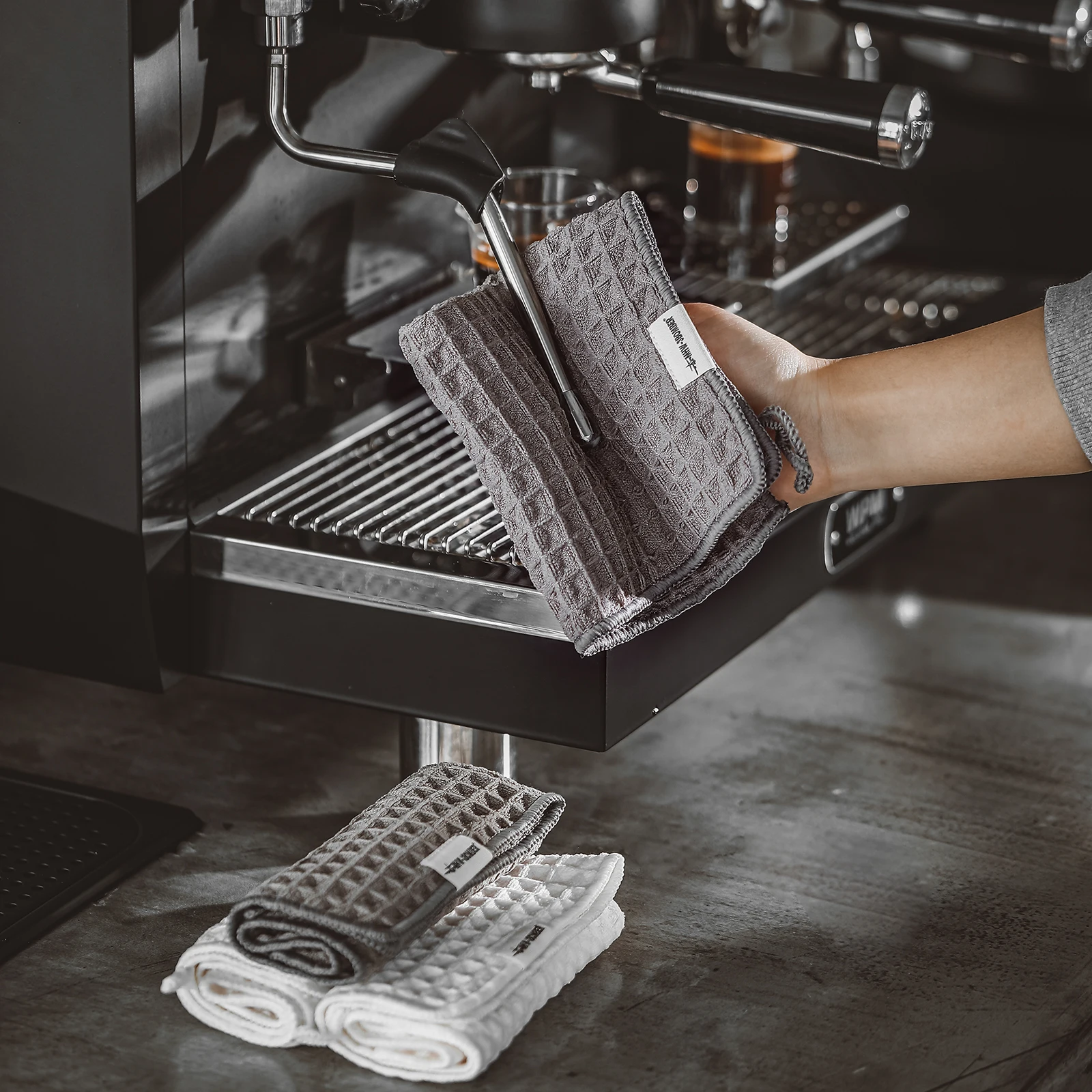 MHW-3BOMBER Barista Towels for 1/4 Pcs Microfiber Barista Cloth Espresso Cleaning Towel for Coffee Bar Coffee Clean Accessories thumbnail 6