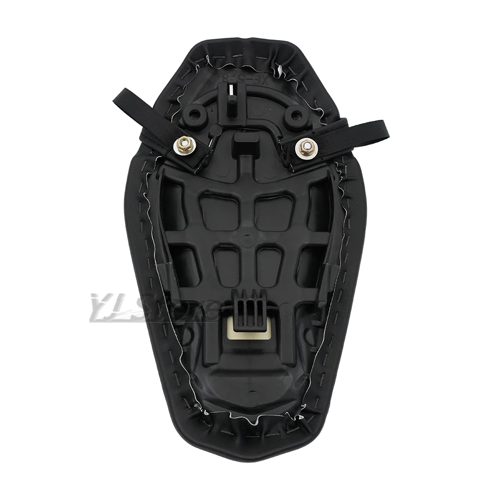 Fit For Kawasaki Z900 2017-2024 2018 2019 2020 2021 2022 2023 Motorcycle Rear Passenger Seat thumbnail 4