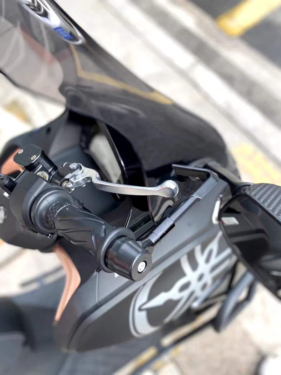 22mm Universal Adjustable Motorcycle Hand Guard 2 Handle Handguard Windproof Lever Guard Protector Modification Gear Lever Guard thumbnail 3
