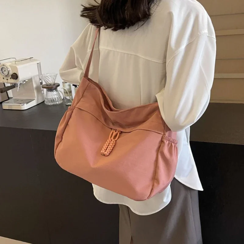 Casual Nylon Hobos Crossbody Bags Solid Zipper Women's Bags 2025 Fashion High Capacity Solid Color Single Shoulder Totes Bag thumbnail 4