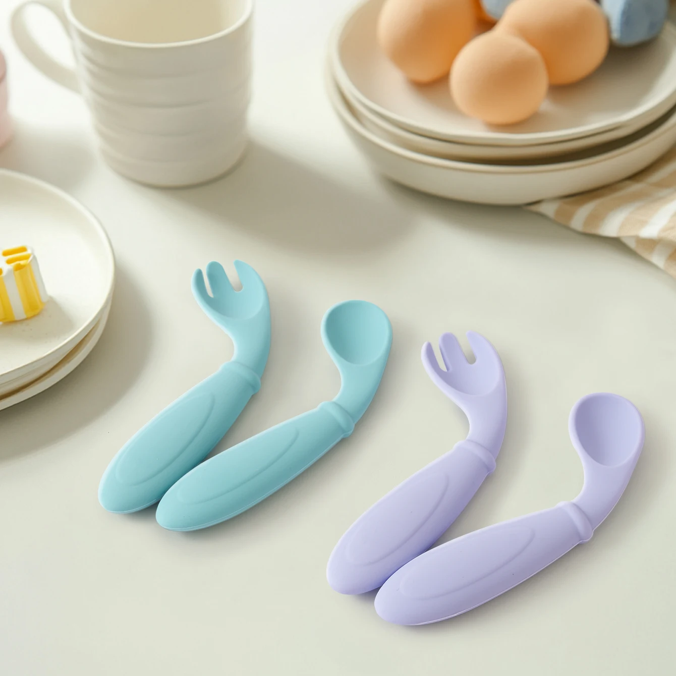 2PCS Silicone Baby Spoon Fork Set BPA Free Self Feeding Training Utensils for 6M+ Toddlers Travel Safe Cutlery Baby Tableware thumbnail 4