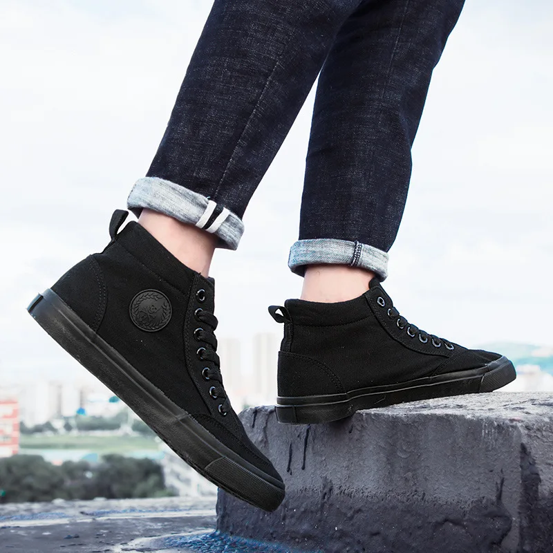 Men's High-Top Canvas Sneakers Slip-On Lace-Up Casual All-Black Basic Skate Shoes for Students Flat Sole Comfortable Sport Shoes thumbnail 2