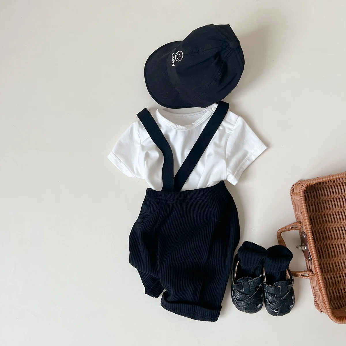Summer Korean UNITIM Baby Boys 2PCS Clothes Set Cotton Short Sleeve T-shirts Strap Thin Shorts Suit Infant Boys Outfits thumbnail 3