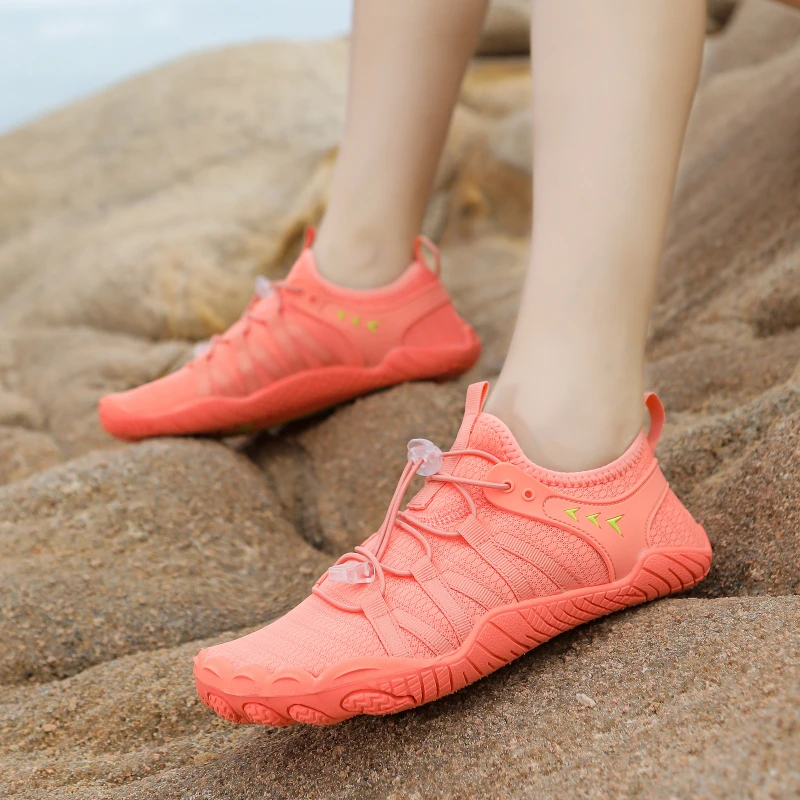 2026 Outdoor Fashion Stylish Men's Travel Hiking Shoe Mesh Lightweight Breathable Sneakers Non-slip Wear-resistant Running Shoes thumbnail 4