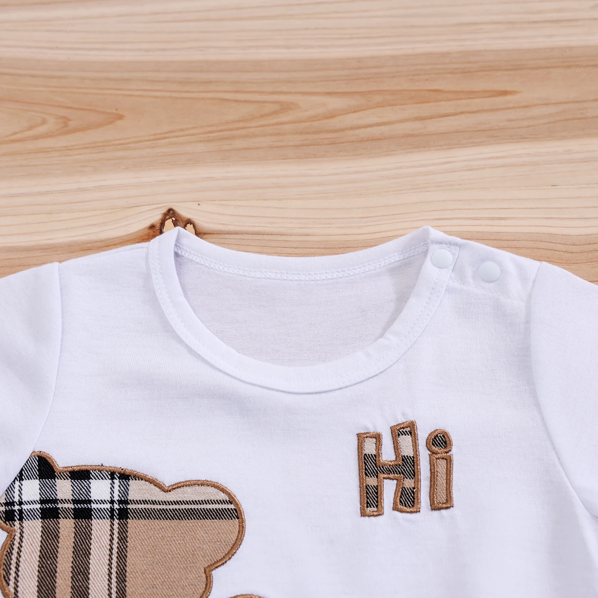 2pcs IURNXB Baby Clothes Set Infant Short Sleeve Tees+Shorts Cartoon Checked Bear Print Cute Kids Tops Pants Casual Suits 3-24M thumbnail 3