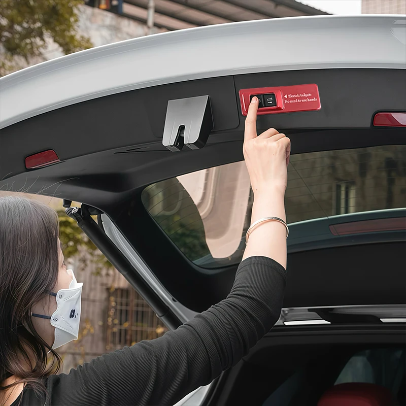 Car Trunk Warning Sticker Electric Tailgate Lifting Cover For Audi Q5 Q7 Q8 Q3 A7 A1 A2 A3 A4 A5 A6 A8 Q1 Q2 Q4 Q6 TT RS3 RS7 S5 thumbnail 3