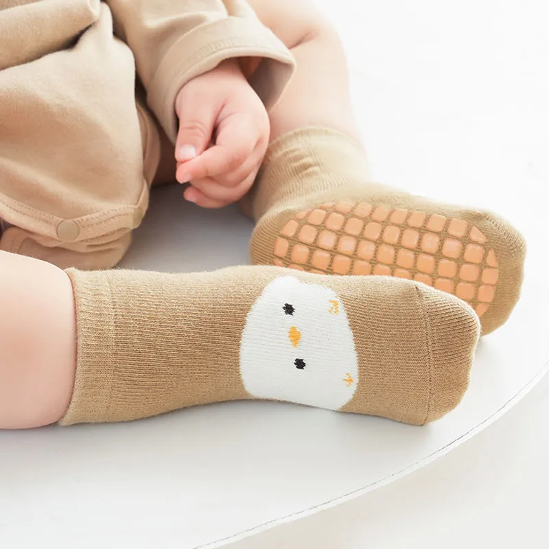 6 Pairs Kids Non-Slip Socks Cute Cartoon Fox and Bear Pattern Childrens Boys Girls Floor Socks Comfortable for Toddler thumbnail 3