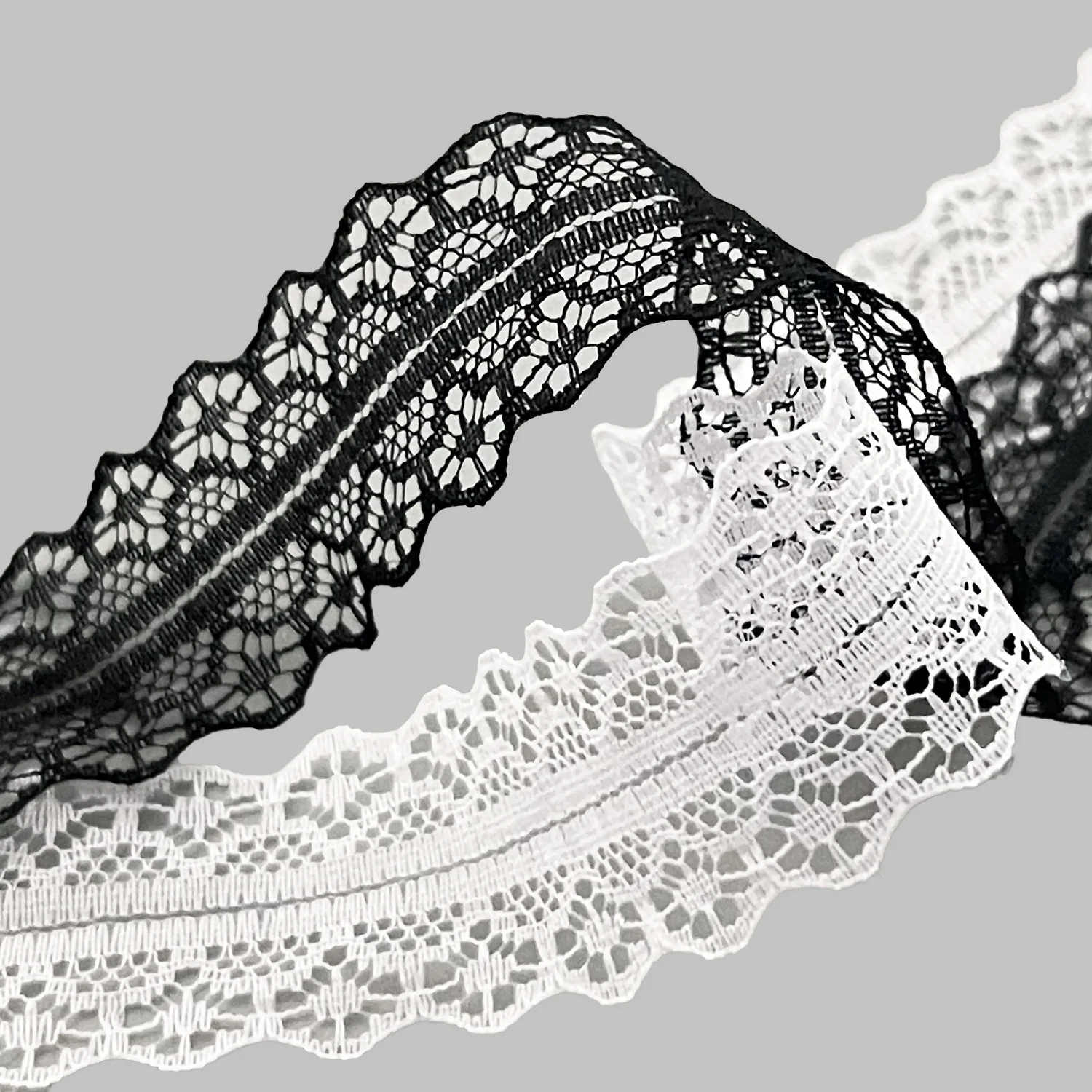1Pair Fancy Lace Shoelaces for Women Casual Shoes Width Flat Shoelace for Sneakers Black White Shoe Laces Accessorices thumbnail 3
