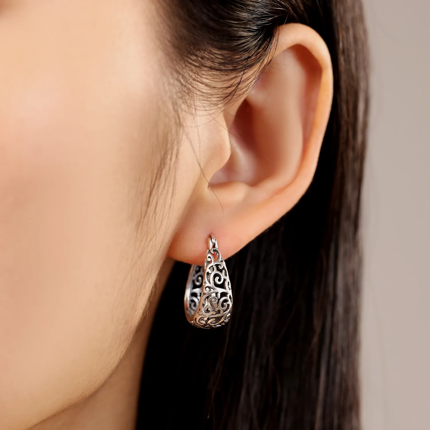 Original 925 Sterling Silver Classic Hollow-out Versatile Hoop Earrings for Women Fine Retro Jewelry Wedding Birthday Party Gift thumbnail 5