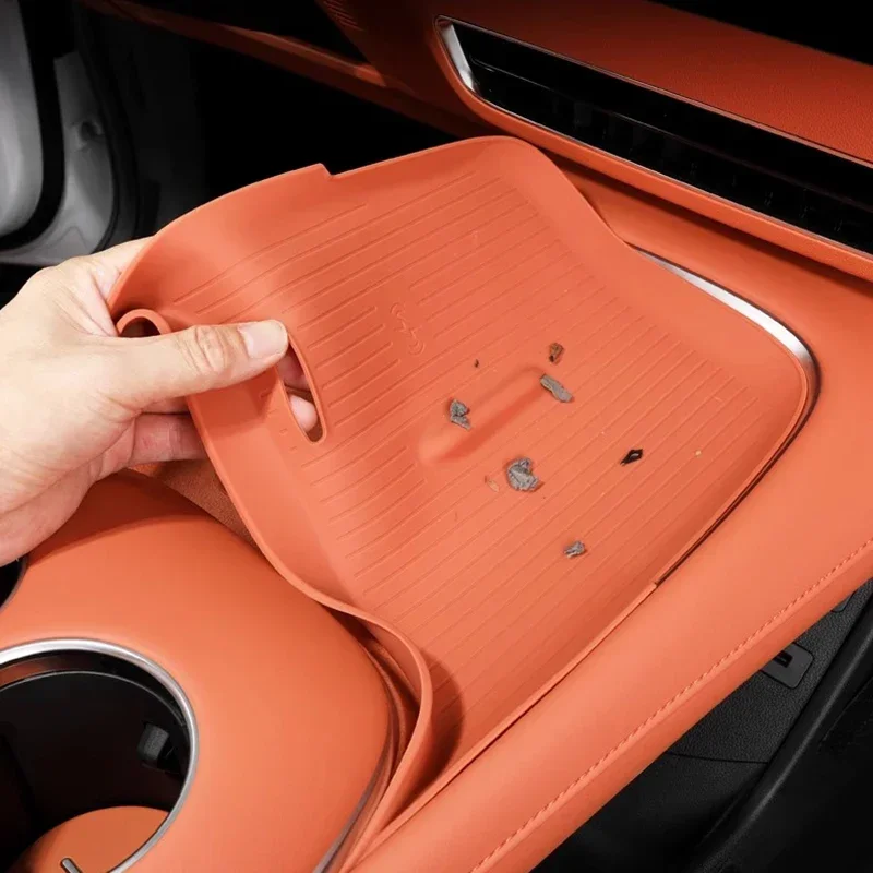For Deepal S07 S7 2023 2024 2025 Car Center Control Wireless Charging Silicone Panel Silicone Anti-slip Mat Interior Accessories thumbnail 5