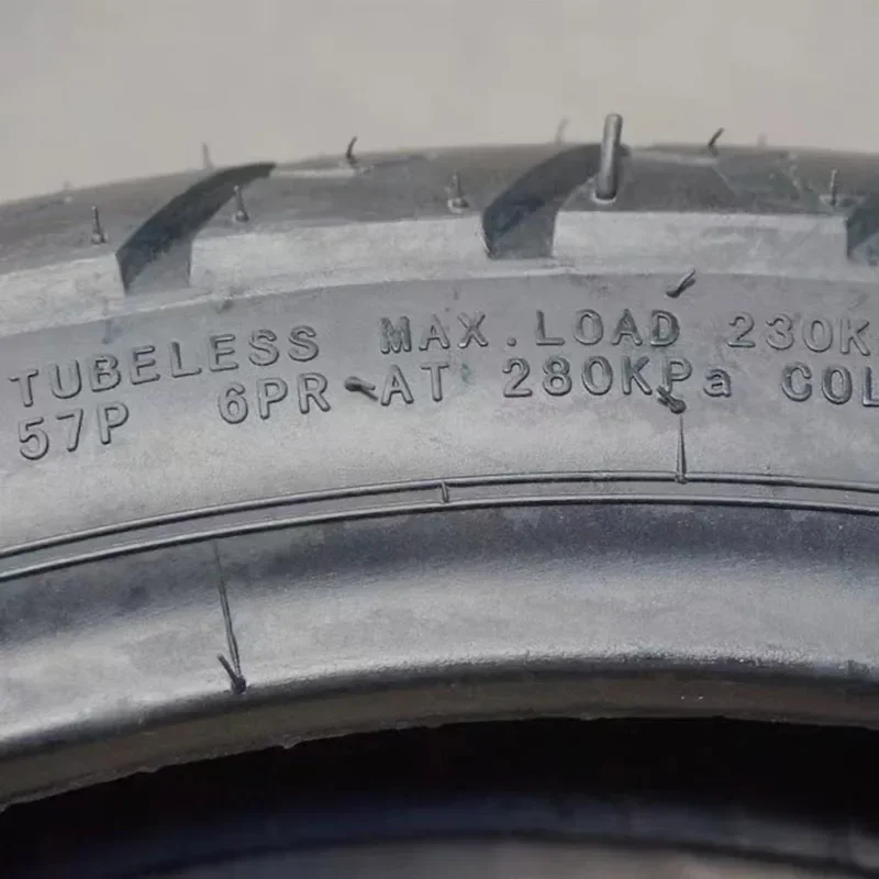 Hot sale 90/90-18 off-road vehicle Motorcycle vacuum tire 6-layer high-speed non-slip rear tire thumbnail 4
