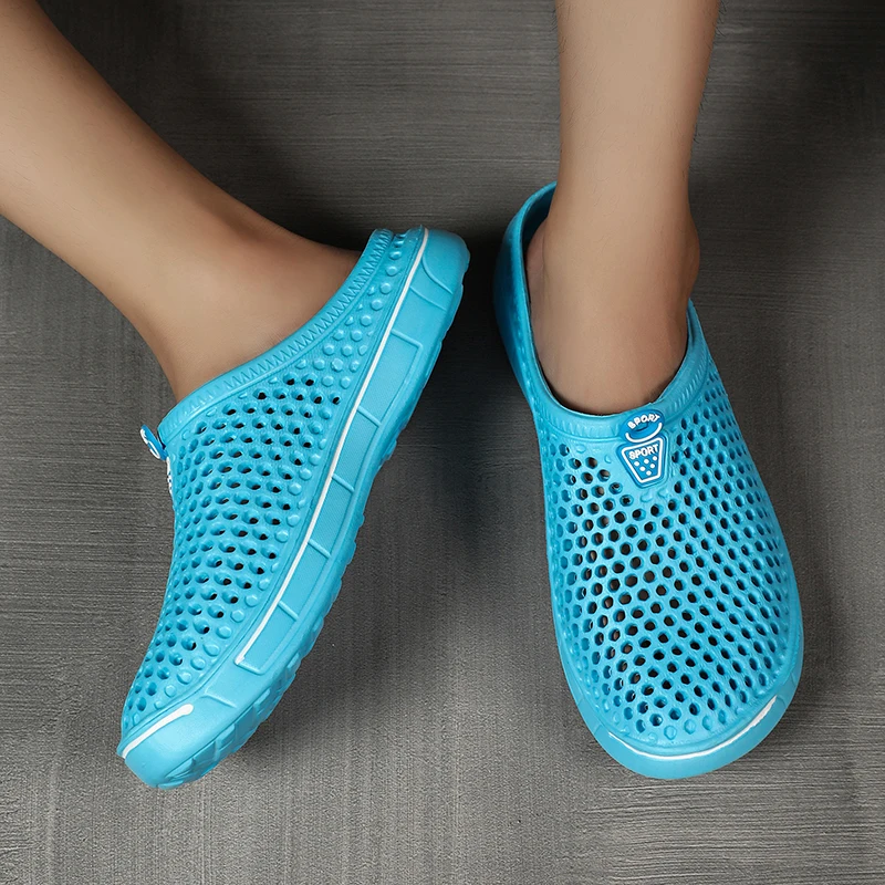 Women Hot Sale Brand Clogs Men Slippers Casual Shoes EVA Lightweight Sandles Unisex Colorful Shoes for Men Summer Beach thumbnail 3