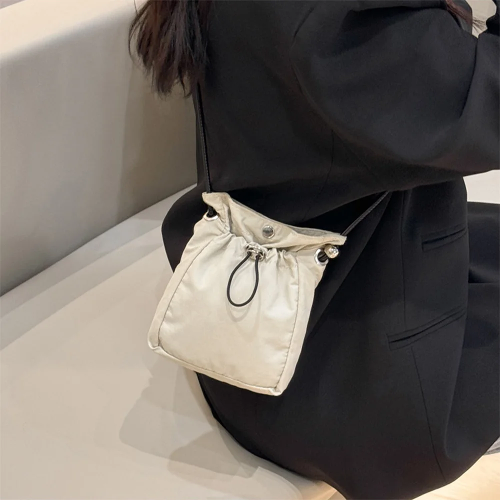 Nylon Crossbody Bag Soft Mini Phone Wallet Multifunctional Square Shoulder Bag Crossbody Purse Canvas Purse Messenger Bag thumbnail 6
