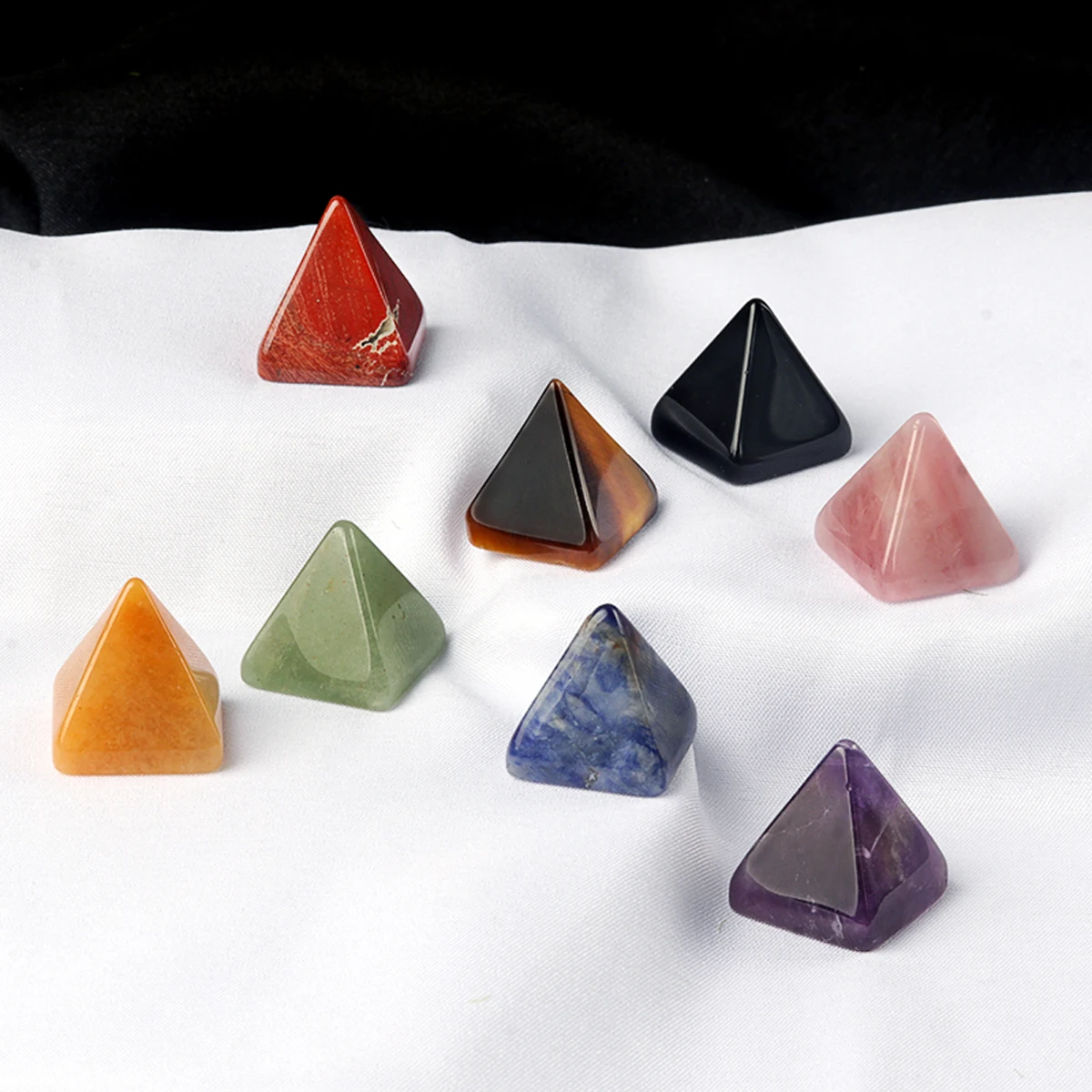 2pcs Natural Semi-Precious Stone White Crystal Pyramid Delicate Small Pendant Loose Bead Jewelry Make DIY Necklace Bracelet thumbnail 6