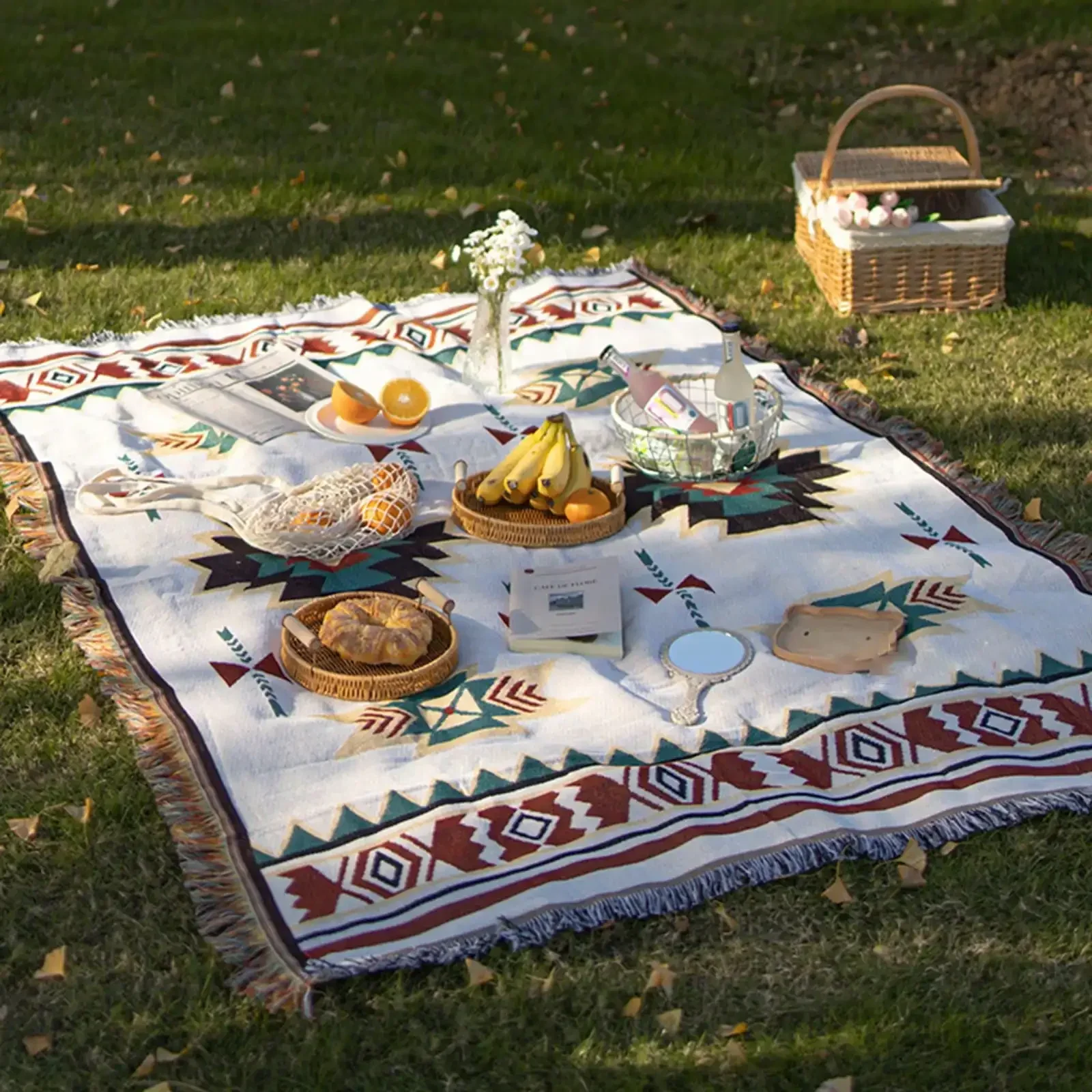 Waterproof Picnic Mat With Adjustable Pu Leather Carrying Strap Belt With Handle Polyester Picnic Camping & Outdoor Accessories thumbnail 2