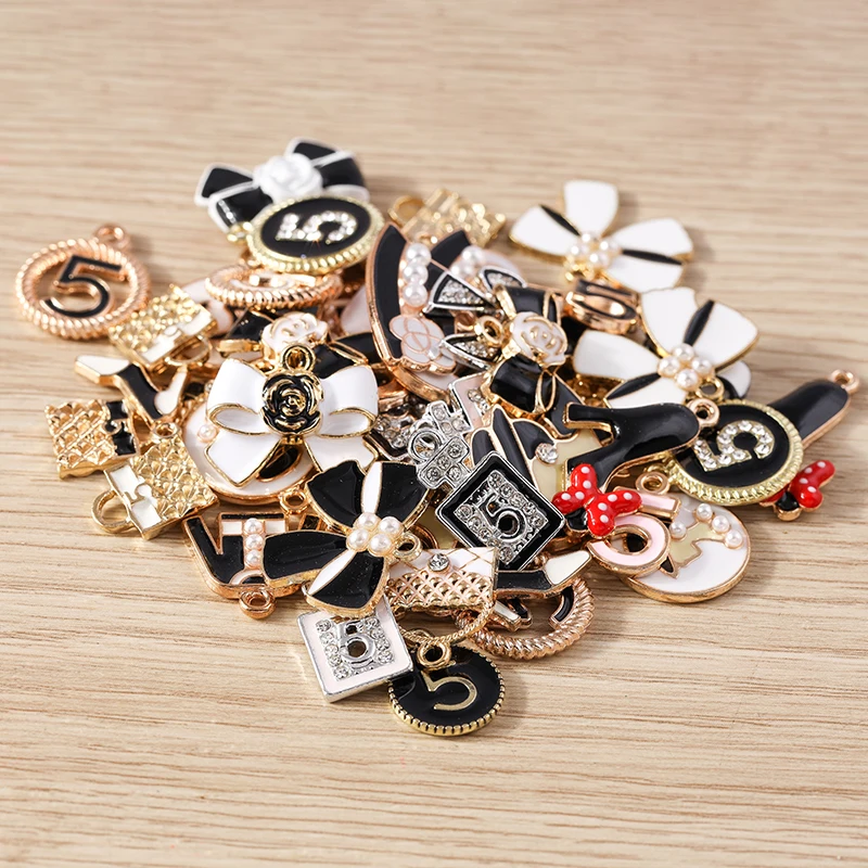 Tusember 10pcs Random Mix Charms Enamel Bowknot Bag Shoes Pendants for Jewelry Making Earrings Necklace DIY Bracelet Accessories thumbnail 3