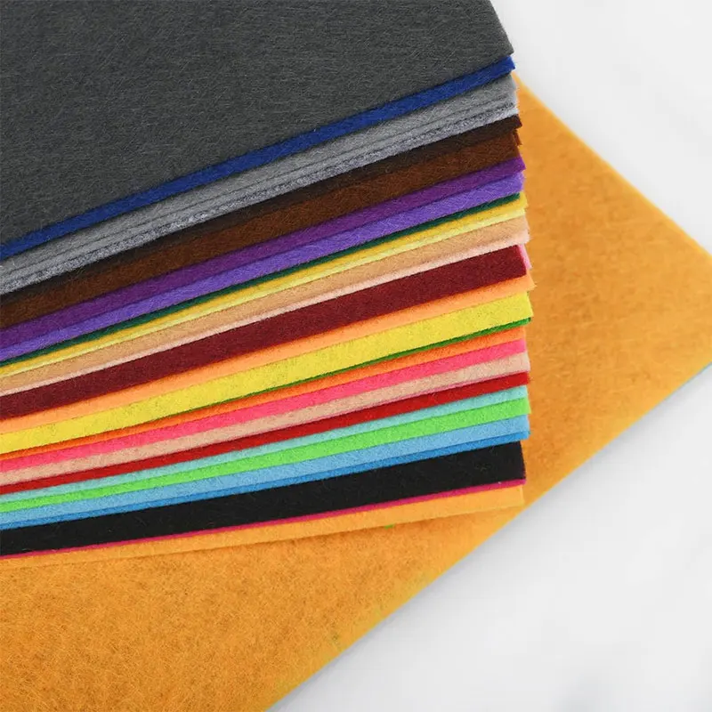 10-40Pcs Craft Felt Fabric Sheets Assorted Colors Non Woven Felt Sheet 1mm Thick Felt Fabric Square Patchwork for Kid DIY Sewing thumbnail 2