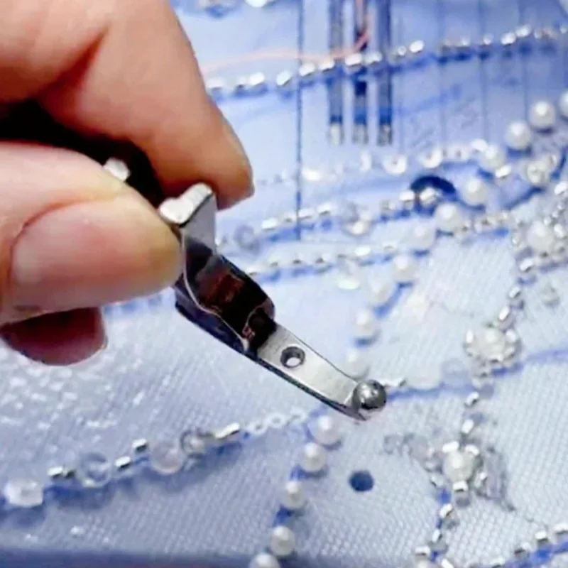 1/2 PCS SY-236 wedding dress ball fabric special presser foot industrial sewing machine spare parts P369 Bead Sequin Press Foot thumbnail 6