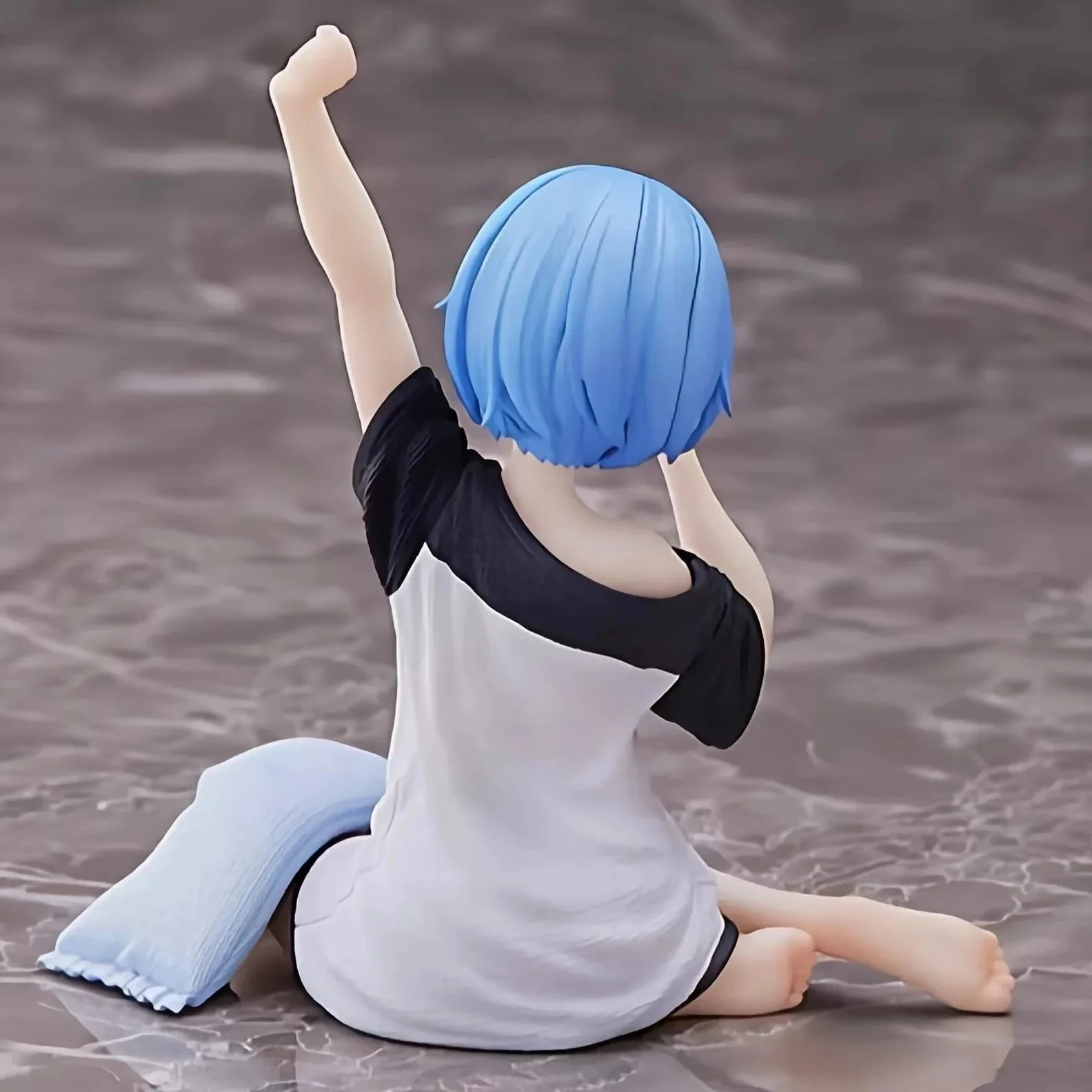 Rem Figures 10cm PVC Action Figures Re: Life in a Different World from Zero Figure Anime Rem Stretch Doll Toys Gifts for Collect thumbnail 2