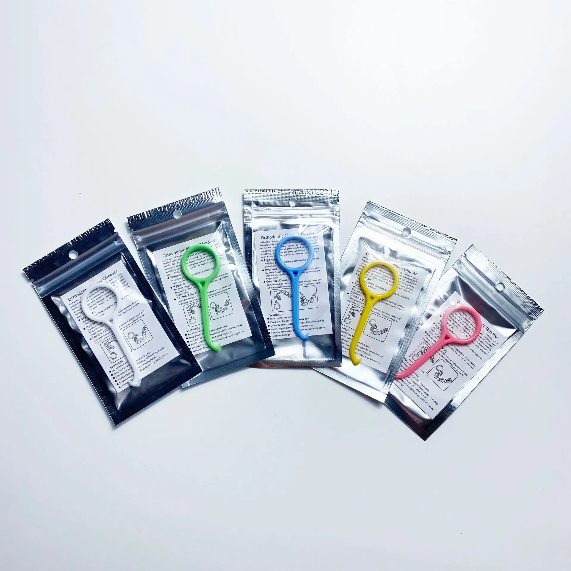 100 Pcs Dental Orthodontic Invisible Braces Remover Plastic Hook Disposable Orthodontic Aligner Remove Hook thumbnail 2