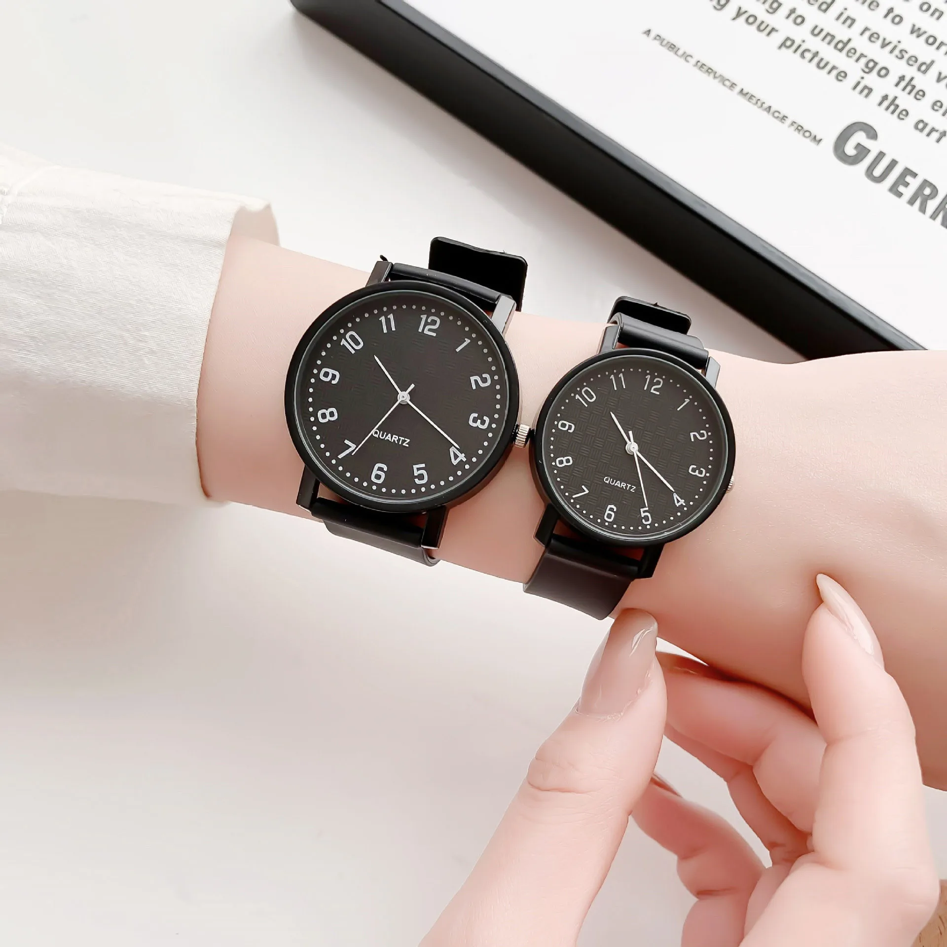 Simple Black Watch Quartz Watches for Women Silicone Strap Ladies Leisure Wristwatch Light-Luxury Student Exam Watch Clock Gifts thumbnail 5