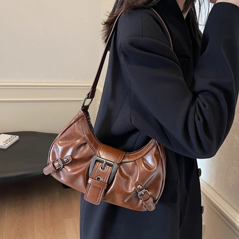 Y2K Retro Pleated Hobo Shoulder Bag for Women Hot Selling Maillard Style Underarm Bag Clutch Handbags for Travel Work Shopping thumbnail 5