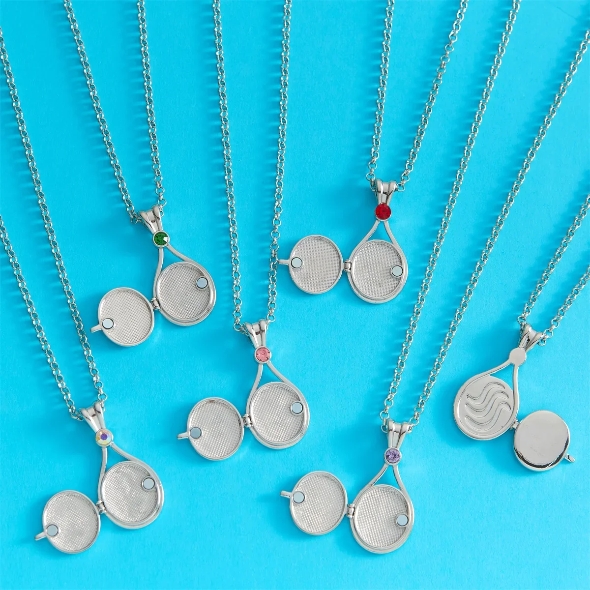 2025 New H2o Shell Necklace Just Add Water Series Inlay 12 Colors Crystal Open Cover Pendant Locket Necklace Wholesale thumbnail 5