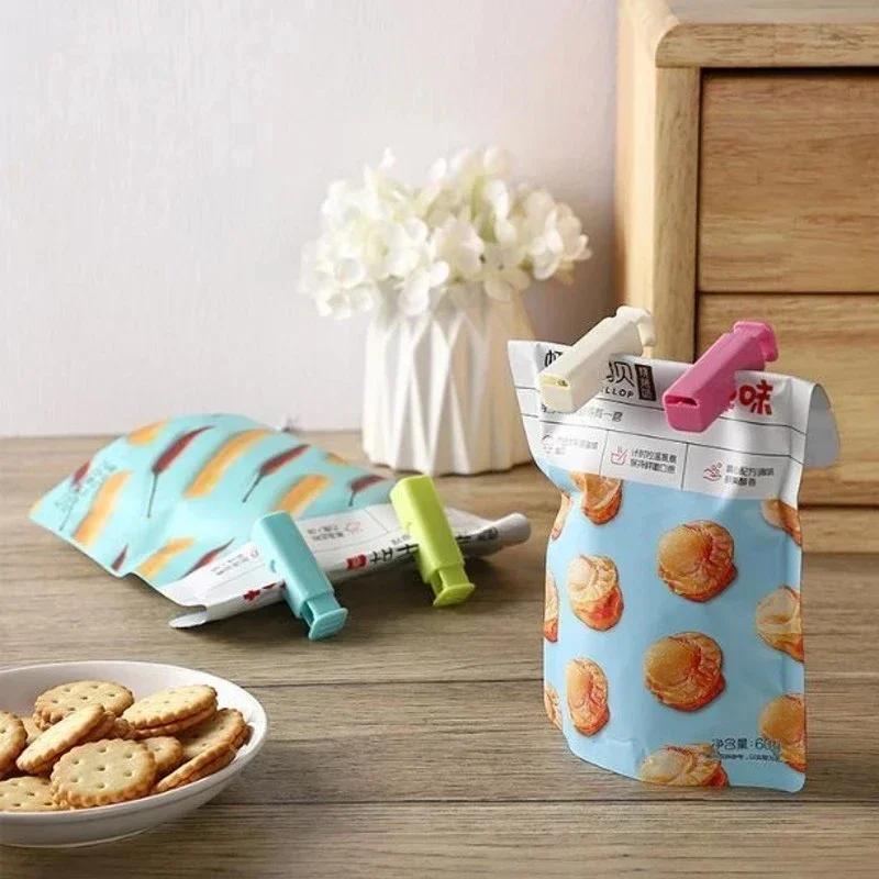 Food Sealing Clips Reusable Bread Storage Bag Clips for Snack Wrap Bags Spring Clamp Home Kitchen Gadgets Sealing Clamps thumbnail 5