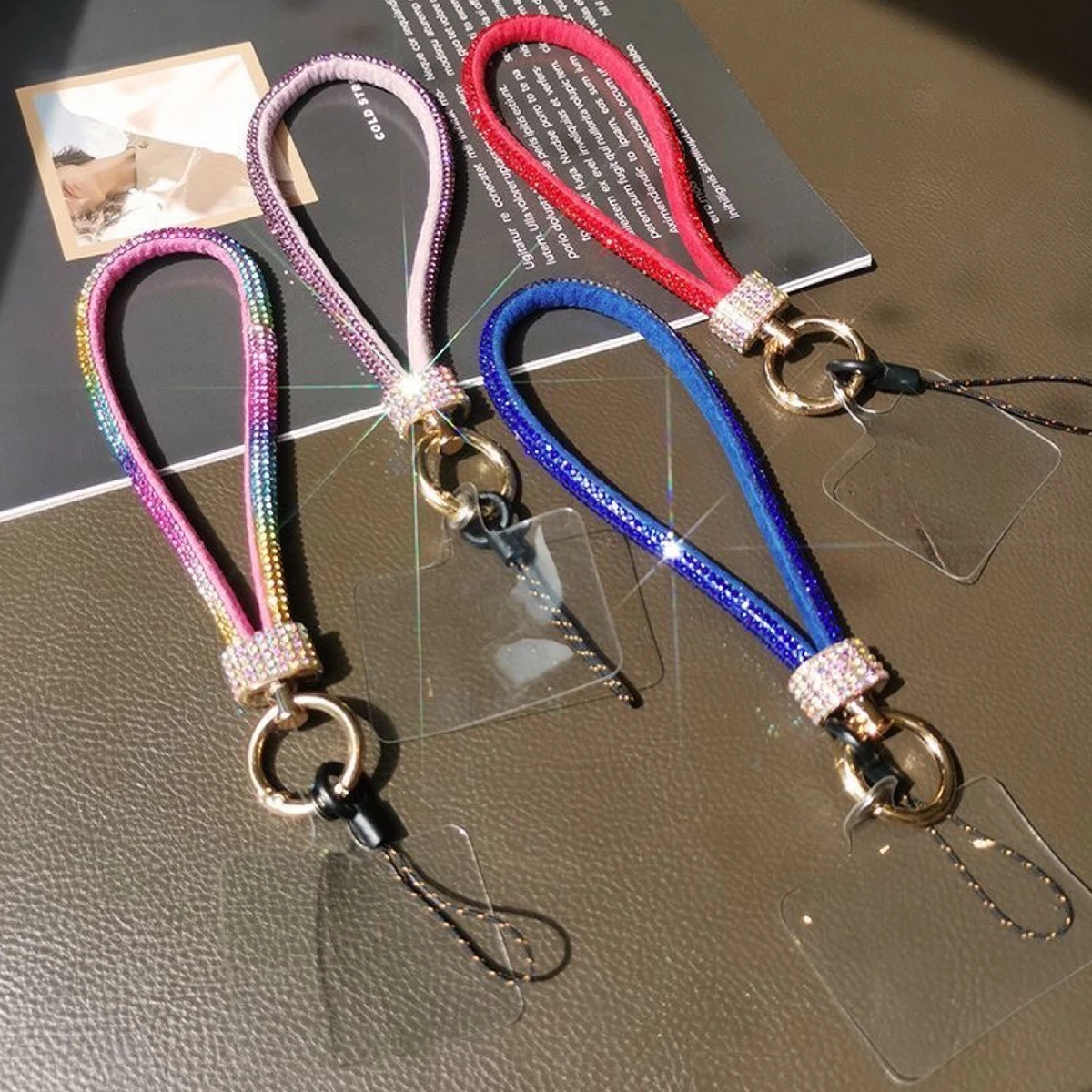 For Cell phone lanyard pendant phone strap Keychain on the phone Wrist chain luxury rhinestone pendant chain diamond bracelet thumbnail 6