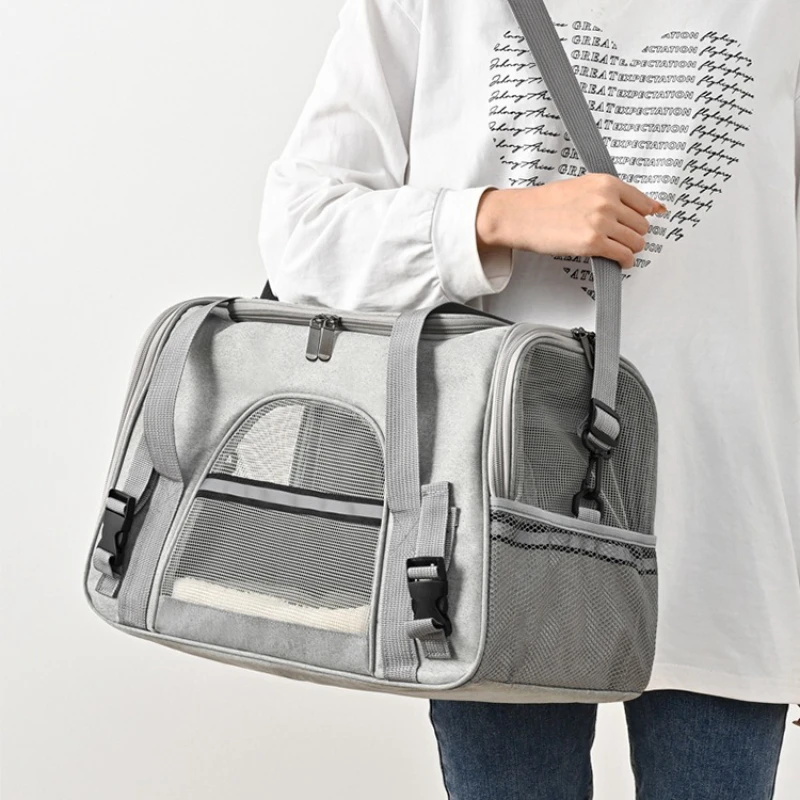 Pet Carriers Backpack Portable Breathable Foldable Shoulder Bag Cat Dog Carrier Bags Outgoing Travel Pets Handbag Transport Bag. thumbnail 2