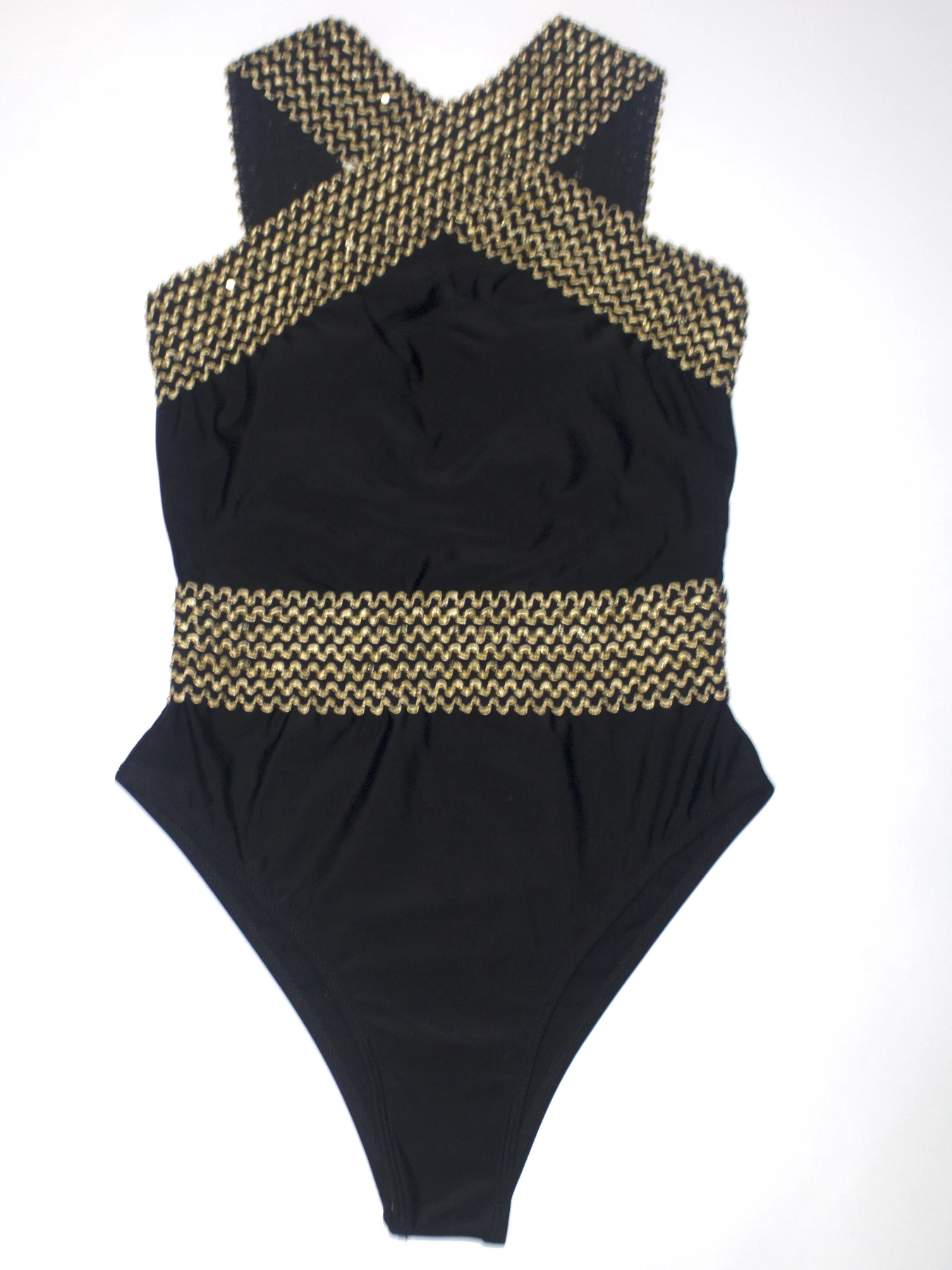 Women's Cross Strap Bandeau One-Piece Swimsuit Adjustable Tummy Control Fashionable Comfortable Swimwear for Various Body Types thumbnail 3