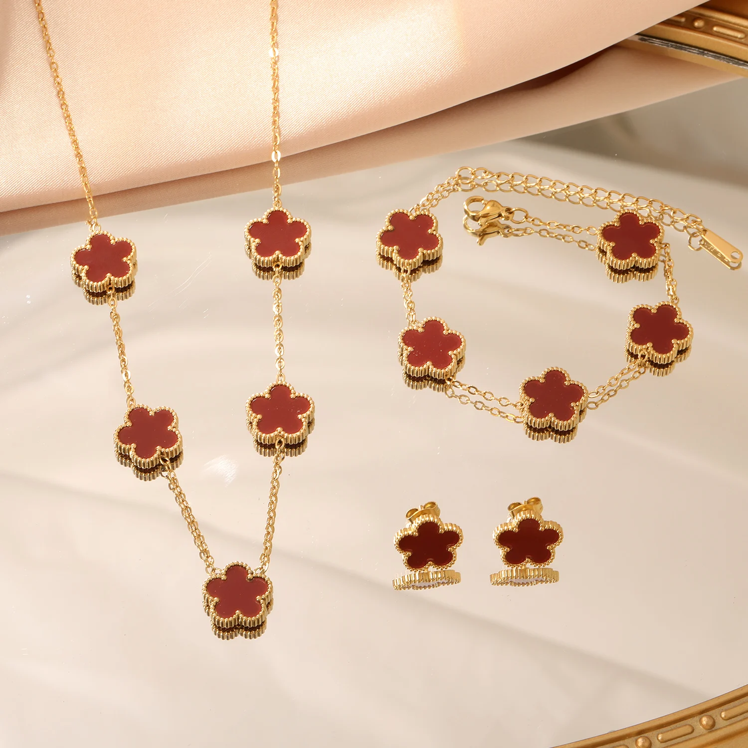 LUXUKISSKIDS Fashion Flower Necklace Earrings Set Jewelry Women Stainless Steel White Shell Clover Bracelet Jewelry Accessories thumbnail 3