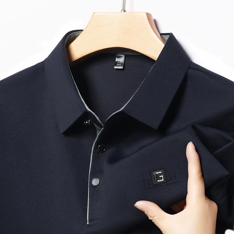 New Men's Business Casual Short Sleeved Shirt with Badge Solid Color Polo Shirt Fashionable Breathable Comfortable Versatile Top thumbnail 3