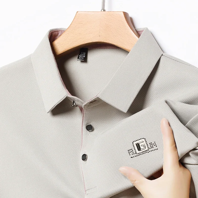 New Men's Business Casual Short Sleeved Shirt with Badge Solid Color Polo Shirt Fashionable Breathable Comfortable Versatile Top thumbnail 6