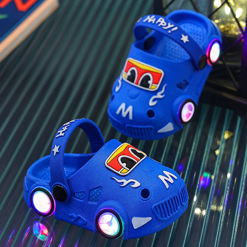 Chaussure Enfant Children's Slippers Boys' Car Shaped Wheels Will Light Up Anti Slip Soft Bottom Baby Beach Slippers Boy Shoes thumbnail 4