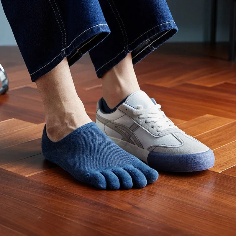 2 Pairs/Lot Men's Cotton Toe Crew Socks High Quality Breathable Sports Running Ankle Cotton Short Five Fingers Socks thumbnail 2