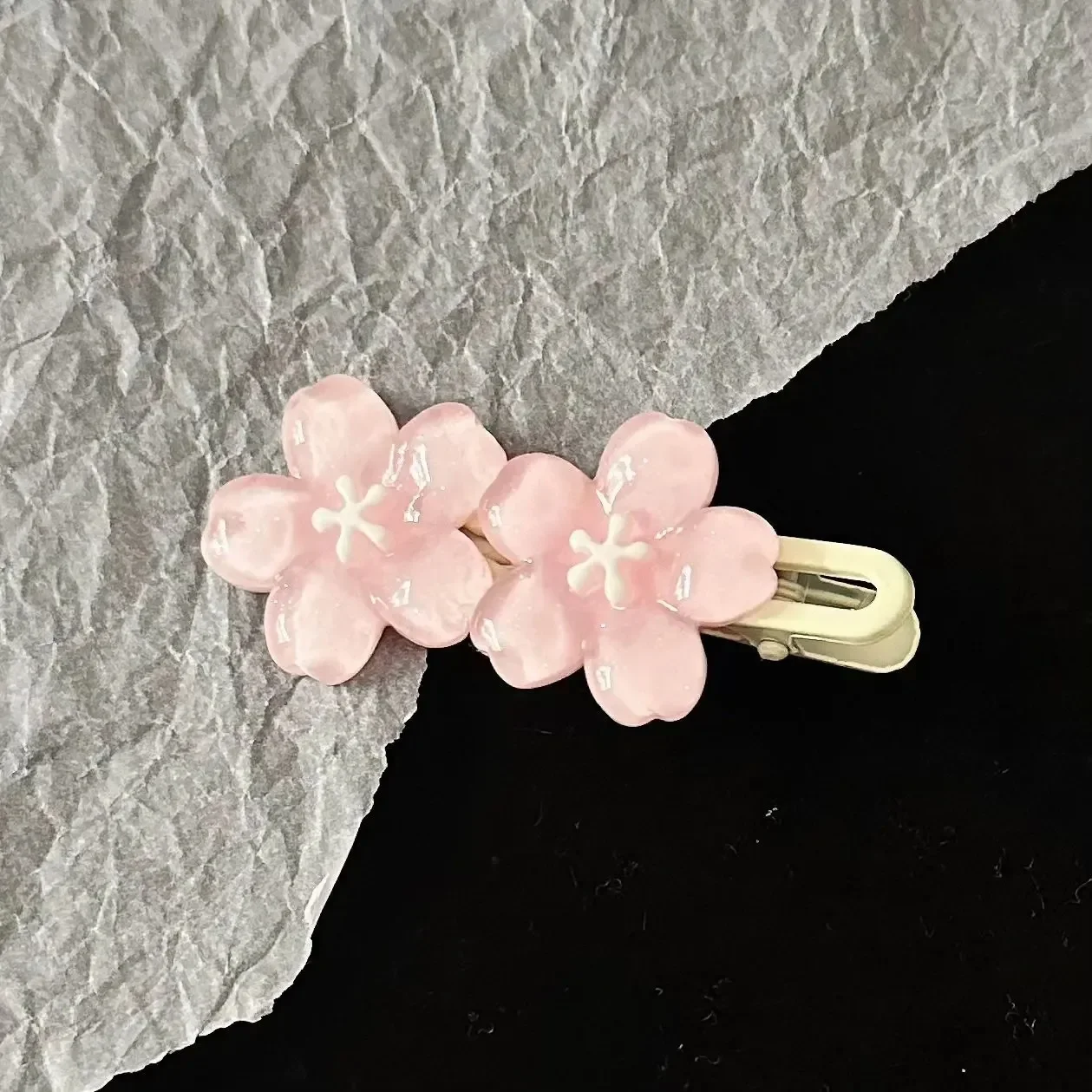 Jelly Cherry Blossom Hair Clips Pink Blue Flower Hairpins for Girl Romantic Wave Side Bangs Barrettes Kawaii BB Hair Accessories thumbnail 6