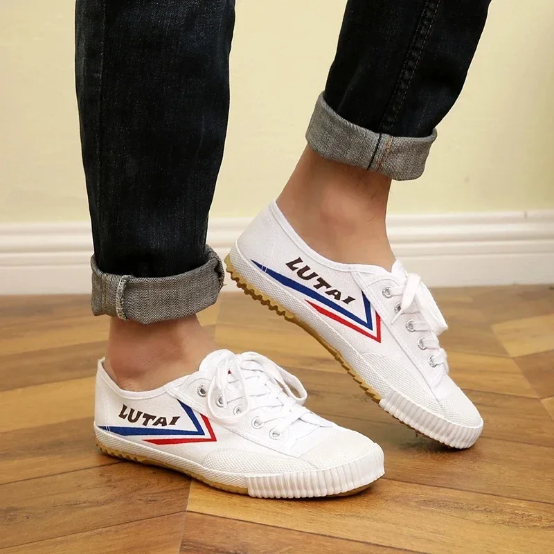 Canvas Kung Fu Shoes Martial Arts Tai Chi Taekwondo Wu Shu Karate Sport Shoes Sneakers Adult Shoes Large Size thumbnail 6