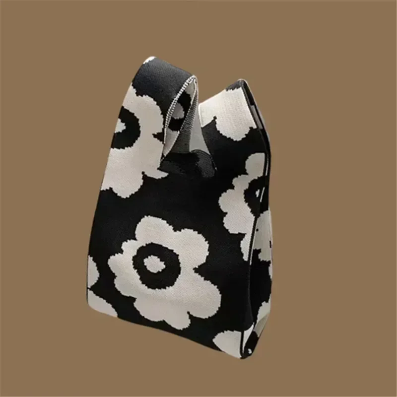 Women Handmade Knitting Small Handbag Casual Wrist Bag Versatile Stylish Shopper Mini Tote Bag Student Reusable Shoulder Bag thumbnail 5