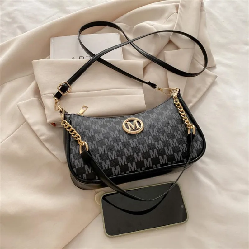 Vintage Style Handbag Crossbody Bag, Gold Letter 'M' Design Pu Leather Shoulder Messenger Bag, Synthetic Leather Tote Bag, Purse thumbnail 2