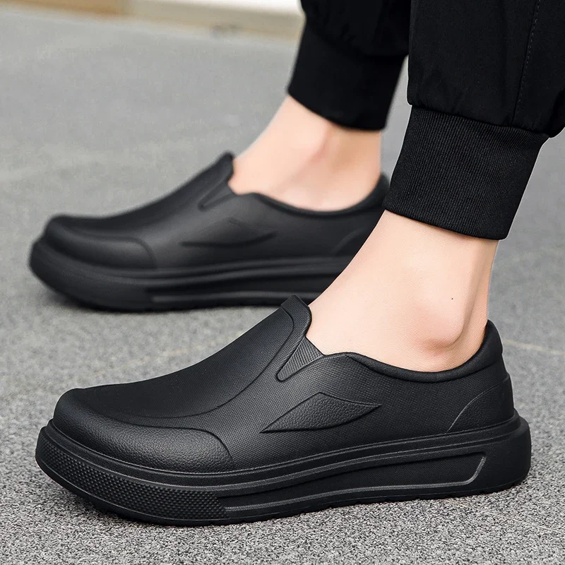 Men's Chef Shoes Anti Slip Oil Resistant Dirt Resistant Kitchen Shoes Work Shoes Quick Drying Rain Shoes Large Size Breath Clogs thumbnail 2