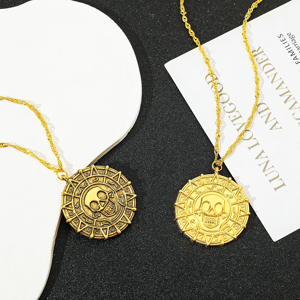 Pirates of the Caribbean Jack Sparrow Aztec Skeleton Skull Heads Coin Medallion Pendant Vintage Jewelry Necklace for Wholesale thumbnail 3